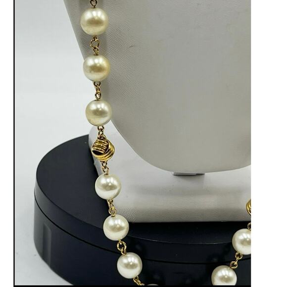 Napier Vintage Vintage Beaded Faux
Pearl Gold Tone Long Faux Station Necklace - Picture 2 of 9